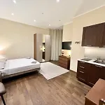 Italy Vacation Aparthotel Triëst